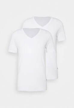 Pier One 2 PACK - T-Shirt Basic - White 13 Pier One 2 PACK - T-Shirt Basic - White -Bekleidungsgeschäft 080dd0916ef948e18ad5bc64ef88608c