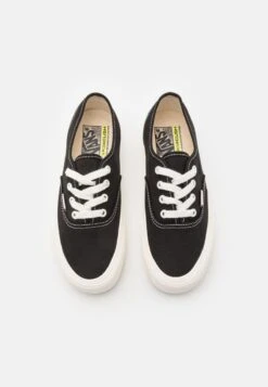 Vans AUTHENTIC VR3 UNISEX - Sneaker Low - Black/marshmallow 11 Vans AUTHENTIC VR3 UNISEX - Sneaker Low - Black/marshmallow -Bekleidungsgeschäft 0a3cd219c23147148618c9a3067311d2