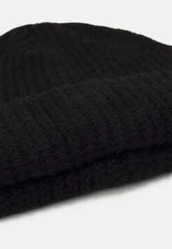 Pier One SHORT MICRO BEANIE UNISEX - Mütze - Black 10 Pier One SHORT MICRO BEANIE UNISEX - Mütze - Black -Bekleidungsgeschäft 0ebb65d54b0643c5908d2c2364f4ca2c