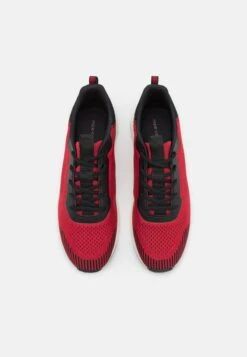 Pier One Sneaker Low - Red 11 Pier One Sneaker Low - Red -Bekleidungsgeschäft 0f2434c960364023850d7aba039d6138