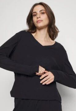 Anna Field Pyjama - Black -Bekleidungsgeschäft 0f9d4399099f492893766a66623d0ac8