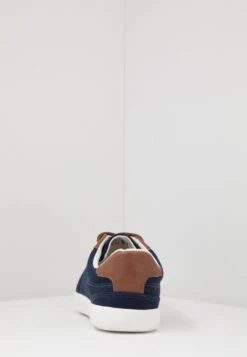 Pier One UNISEX - Sneaker Low - Dark Blue 11 Pier One UNISEX - Sneaker Low - Dark Blue -Bekleidungsgeschäft 1ac6e250906f4bbdbe8f2d4b585d53ea