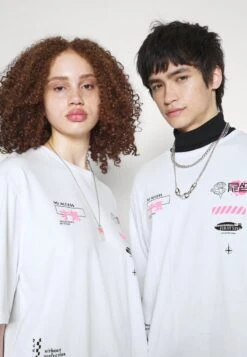 YOURTURN UNISEX - T-Shirt Print - White 11 YOURTURN UNISEX - T-Shirt Print - White -Bekleidungsgeschäft 23737f21e2cc4634a64af3dbba5b24b1