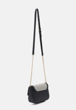 Anna Field Umhängetasche - Black/white 9 Anna Field Umhängetasche - Black/white -Bekleidungsgeschäft 23b210b5de1246e2a1c2fb1eff579720