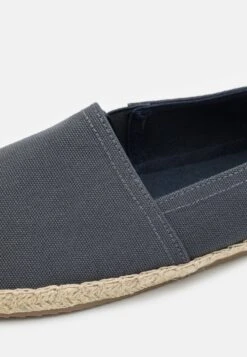 Pier One UNISEX - Espadrille - Dark Grey 13 Pier One UNISEX - Espadrille - Dark Grey -Bekleidungsgeschäft 401b2a9b74114e80a73dde61f7ec34a5