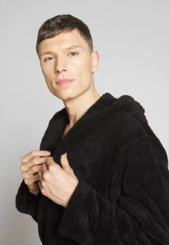 Pier One Bademantel - Black 11 Pier One Bademantel - Black -Bekleidungsgeschäft 46ddd89e67e647d9a552c22e74d82b35