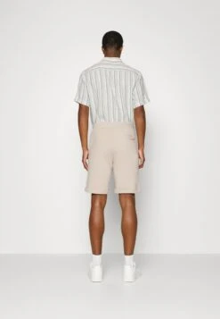 Pier One Jogginghose - Tan 10 Pier One Jogginghose - Tan -Bekleidungsgeschäft 4aa2d35f8fdb4e739f8399ebd96345f5