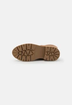 Pier One LEATHER WINTER BOOT - Stiefel - Taupe -Bekleidungsgeschäft 4d70687639ab46cb97bc6e0443143a7b