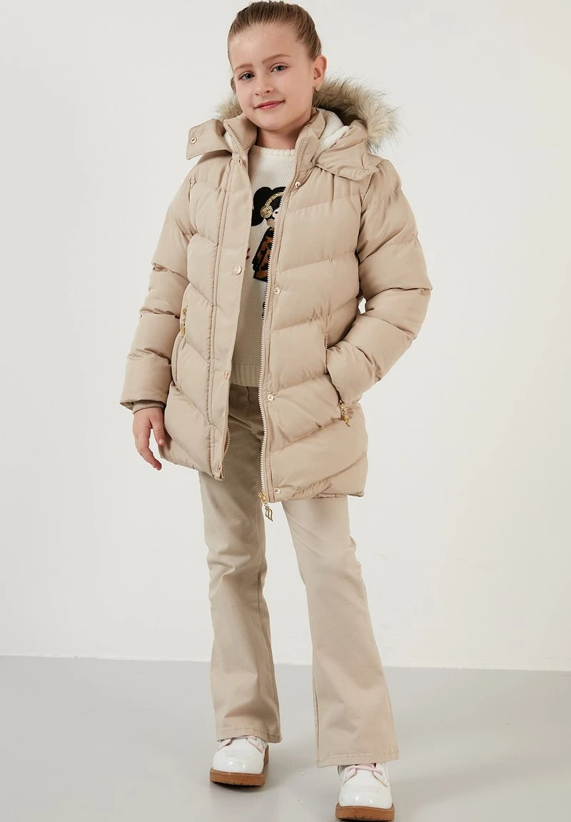 LELA Wintermantel - Stone Colored 7 LELA Wintermantel - Stone Colored – Bild 5