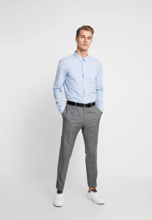 Pier One 2 PACK - Businesshemd - White/light Blue -Bekleidungsgeschäft 588c8db7f6cd4c91a8d87fe177b3d04c