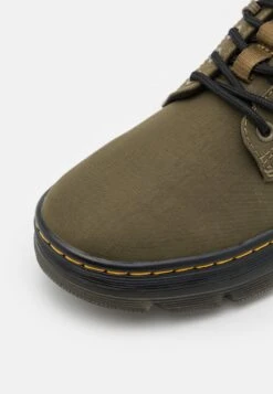Dr. Martens REEDER UNISEX - Sportlicher Schnürer - Olive 13 Dr. Martens REEDER UNISEX - Sportlicher Schnürer - Olive -Bekleidungsgeschäft 5eb0059641b94bed9e1527ffad6802ab