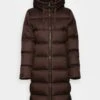 Marc O'Polo COAT LONG FIX HOOD WITH DRAWSTRING LONG ZIPPER - Daunenmantel - Hickory Brown -Bekleidungsgeschäft 693464b371174b84aa0b78c8f643536c