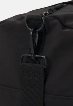 Pier One UNISEX - Sporttasche - Black -Bekleidungsgeschäft 698f1b29d6a44ddc92266edae733d03e