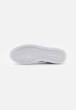 Lacoste GRADUATE PRO - Sneaker Low - White -Bekleidungsgeschäft 6b43c572f23b4bab8a14eb5bff8db0ba