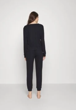 Anna Field Pyjama - Black -Bekleidungsgeschäft 71c35230fad24abe82ec3278ccc6f57b