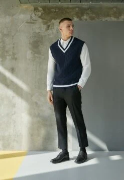 Clarks UN ALDRIC LACE - Business-Schnürer - Black -Bekleidungsgeschäft 7dacaa53b7024ddb8f17d2db928ecd1a