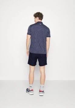 Fila LEON - Kurze Sporthose - Navy -Bekleidungsgeschäft 7eacfed5de6c4de1b8827ad455e2466f