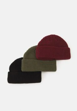 Pier One UNISEX 3 PACK - Mütze - Black/khaki/bordeaux 11 Pier One UNISEX 3 PACK - Mütze - Black/khaki/bordeaux -Bekleidungsgeschäft 87459dbe987649a8aaf826ac5710e03e 1