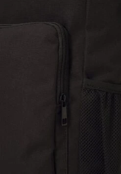 Pier One UNISEX - Tagesrucksack - Black 11 Pier One UNISEX - Tagesrucksack - Black -Bekleidungsgeschäft 8a56e7055c3e40babde65b5bd6097e87