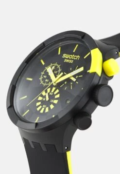 Swatch RACING PLEASURE - Chronograph - Black/yellow -Bekleidungsgeschäft 8a80ec64c62b4ad69f8f84561c35a522