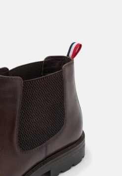 Pier One LEATHER - Stiefelette - Dark Brown -Bekleidungsgeschäft 908f418b58f8480e8877815a34cf1cd1