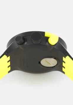 Swatch RACING PLEASURE - Chronograph - Black/yellow -Bekleidungsgeschäft 963a710b2a144b88b80da57966d14415