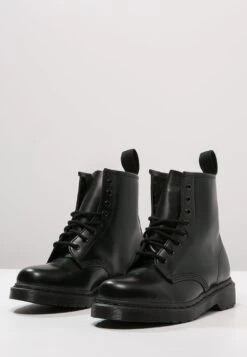 Dr. Martens 1460 - Schnürstiefelette - Mono Black -Bekleidungsgeschäft a3418549e22f46289e3c9aa2fe86c676