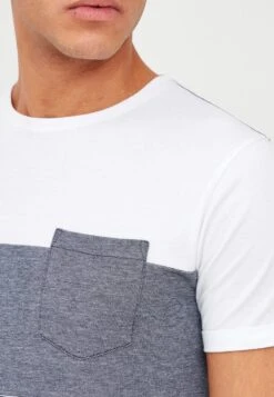 Indicode Jeans IDMORLER - T-Shirt Print - Off-white -Bekleidungsgeschäft a476129a8a524809a5c32a5e48848323