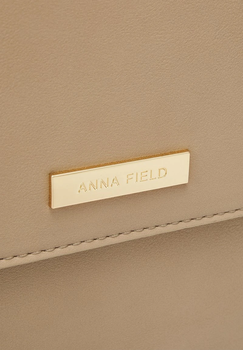Anna Field Notebooktasche - Tan 6 Anna Field Notebooktasche - Tan – Bild 4
