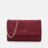 Anna Field Clutch - Red 2 Anna Field Clutch - Red -Bekleidungsgeschäft b9f471ba4f624437ace8cb833a701e36