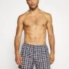 Pier One 5 PACK - Boxershorts - Grey 2 Pier One 5 PACK - Boxershorts - Grey -Bekleidungsgeschäft bb98299643fd4b93955e2d71ad615ab8