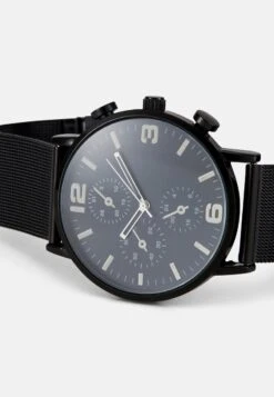 Pier One Uhr - Black -Bekleidungsgeschäft bf7b45db97104e05944e6291827d89bb