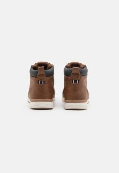 Pier One Sneaker High - Brown -Bekleidungsgeschäft c77775c15456475da8762edfbe1e535c