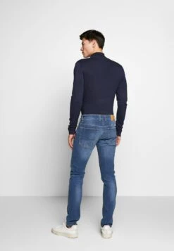 QS By S.Oliver Jeans Slim Fit - Midnight Blue -Bekleidungsgeschäft caa0e00012d3471c8a506870530e02b5