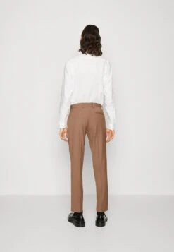 THE FASHION SUIT NOTCH POCKET SQUARE - Anzug - Chestnut -Bekleidungsgeschäft cd2ab30c46004cbf904c99effc37bfe1