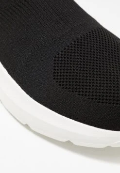 Pier One Sneaker High - Black/white -Bekleidungsgeschäft d18d5edc12fa47c28b7c102123a50ad4