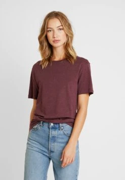 Pier One T-Shirt Basic - Bordeaux Melange 11 Pier One T-Shirt Basic - Bordeaux Melange -Bekleidungsgeschäft d234511c84ac41259e22234949318da7