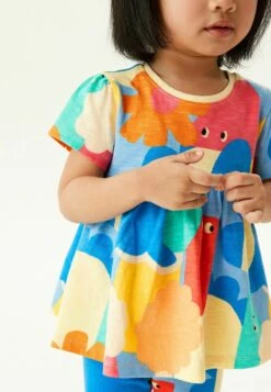 Next SHORT SLEEVE AND SET - Shorts - Multi Character Shapes -Bekleidungsgeschäft d2787b38d5ec43af87f81e5feec95f95 1