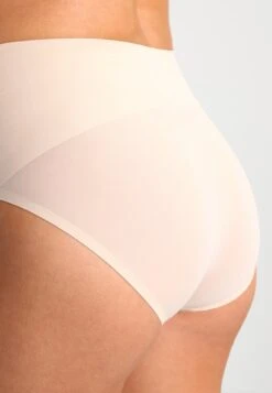 Spanx UNDIETECTABLE BRIEF - Shapewear - Haut -Bekleidungsgeschäft d793aec8efb14b79812048a58470ce0d