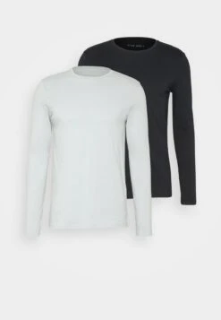 Pier One 2 PACK - Langarmshirt - Light Blue/dark Blue 13 Pier One 2 PACK - Langarmshirt - Light Blue/dark Blue -Bekleidungsgeschäft dc80738cde5f4337a9bcdc73cf9d8dc9