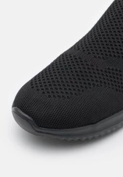 Pier One Slipper - Black -Bekleidungsgeschäft e2c682b9701f4c84a77f1a95a1f5aad5