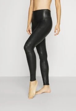 Spanx FAUX LEATHER MOTO LEGGINGS - Leggings - Strümpfe - Black -Bekleidungsgeschäft e851d084b2494598ac369956731b244f 1
