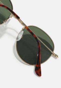 Pier One UNISEX - Sonnenbrille - Gold-coloured/green -Bekleidungsgeschäft e92d3af19b37403e9750478796cb172c