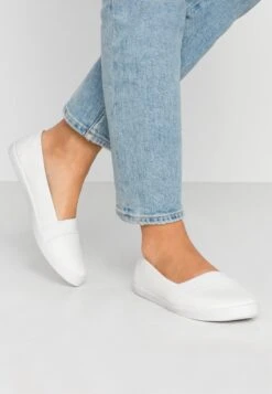 Anna Field Slipper - White