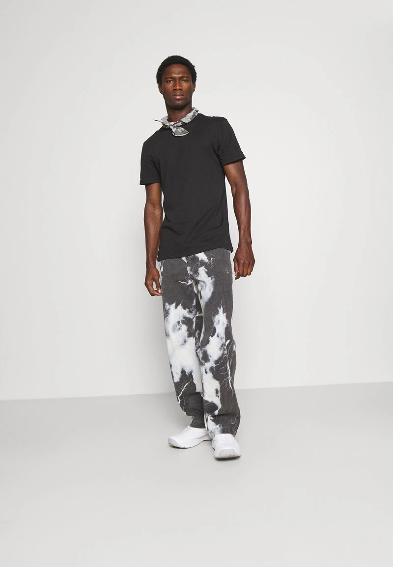 Pier One 3 PACK - T-Shirt Basic - Black/mottled Dark Grey/bordeaux 3 Pier One 3 PACK - T-Shirt Basic - Black/mottled Dark Grey/bordeaux