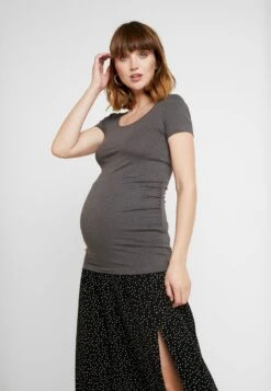 2 PACK - T-Shirt Basic - Dark Gray/black 10 2 PACK - T-Shirt Basic - Dark Gray/black -Bekleidungsgeschäft ef9773ecc6074f73a958b52d3b7df616