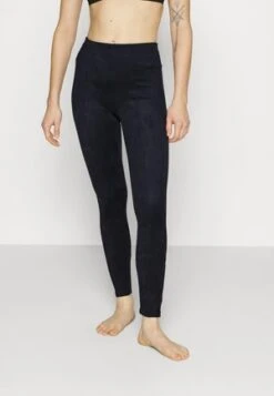 Spanx SEAMLESS ECOCARE - Leggings - Strümpfe - Very Black -Bekleidungsgeschäft f40d79b585af466db27d59e122f1dd88